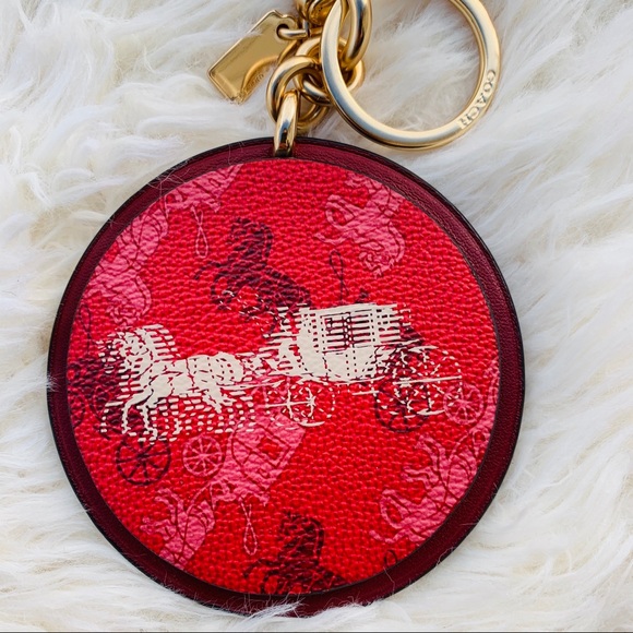 Coach Horse And Carriage Keychain - Picture 5 of 6